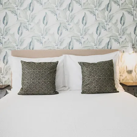 לינה וארוחת בוקר Vila Fuzeta Bed&Breakfast