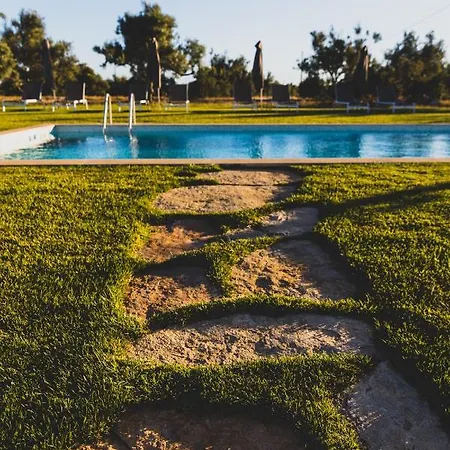 לינה וארוחת בוקר Vila Fuzeta Bed&Breakfast