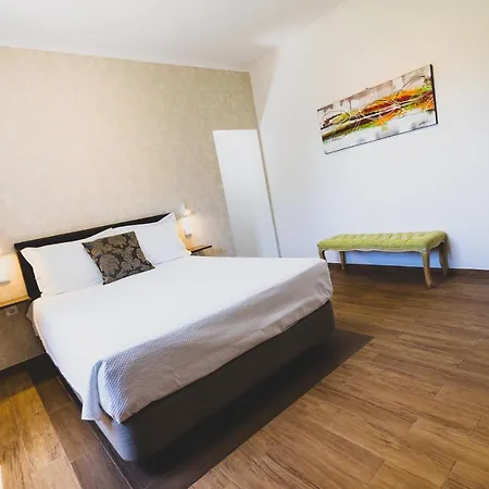 With Pool & Garden 3* Fuseta