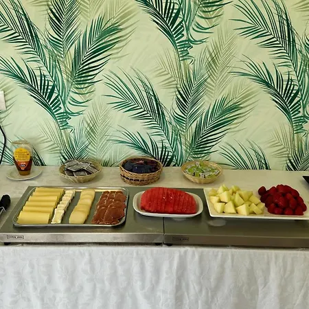 Vila Fuzeta Bed&Breakfast 4* פוסטה