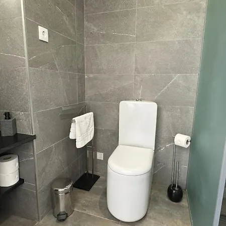 Vila Fuzeta Bed&Breakfast לינה וארוחת בוקר פוסטה