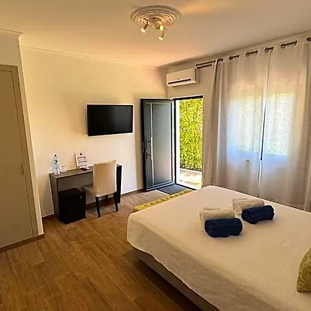 B&B Vila Fuzeta Bed&Breakfast 4*